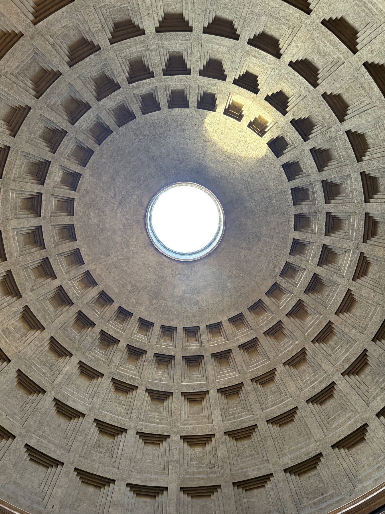 Pantheon oculus